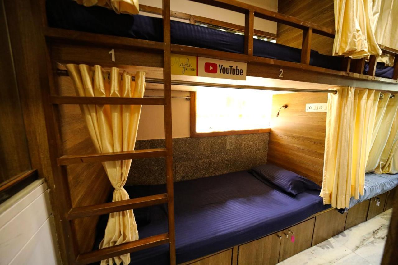 Maple Social Hubz-Hostel Bombaj Exteriér fotografie