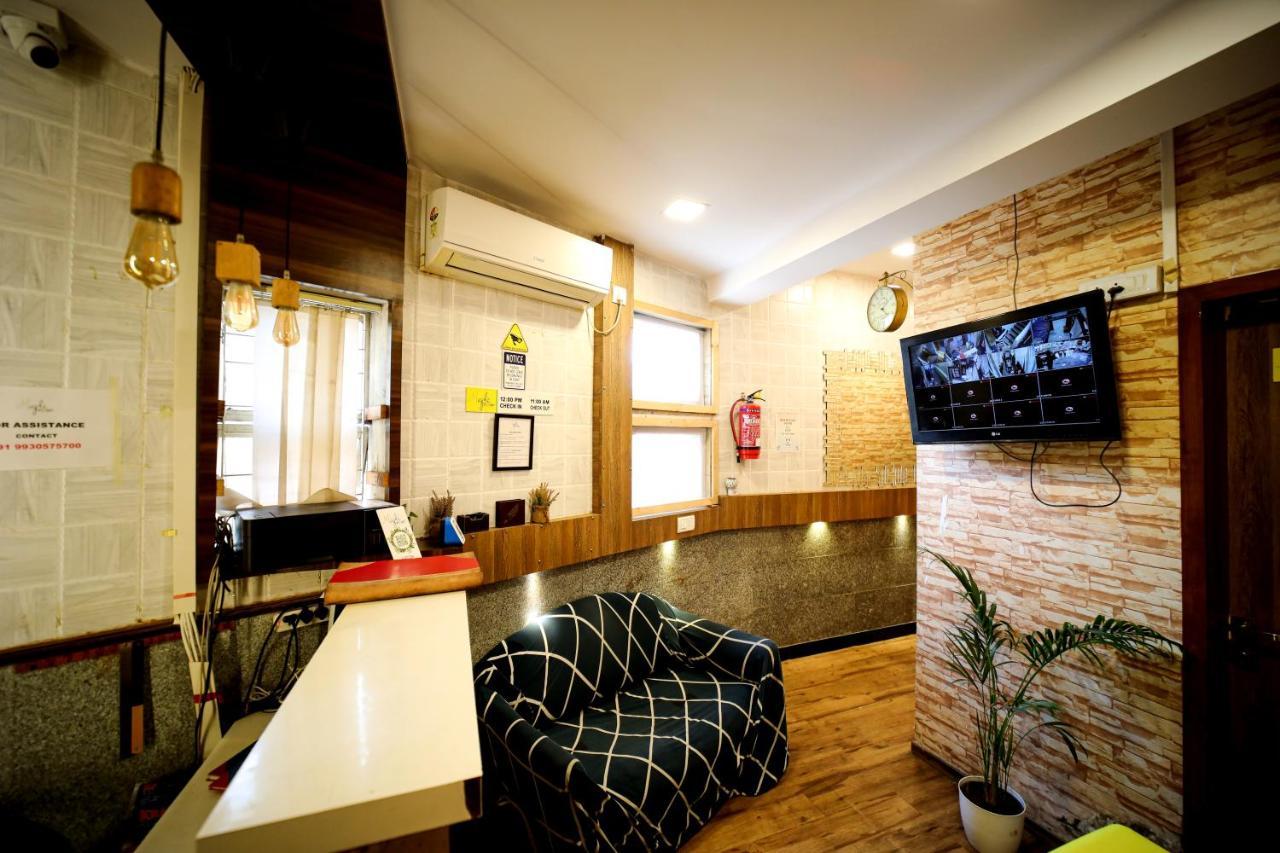 Maple Social Hubz-Hostel Bombaj Exteriér fotografie